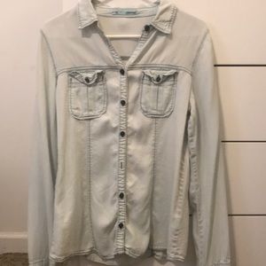 Light denim shirt